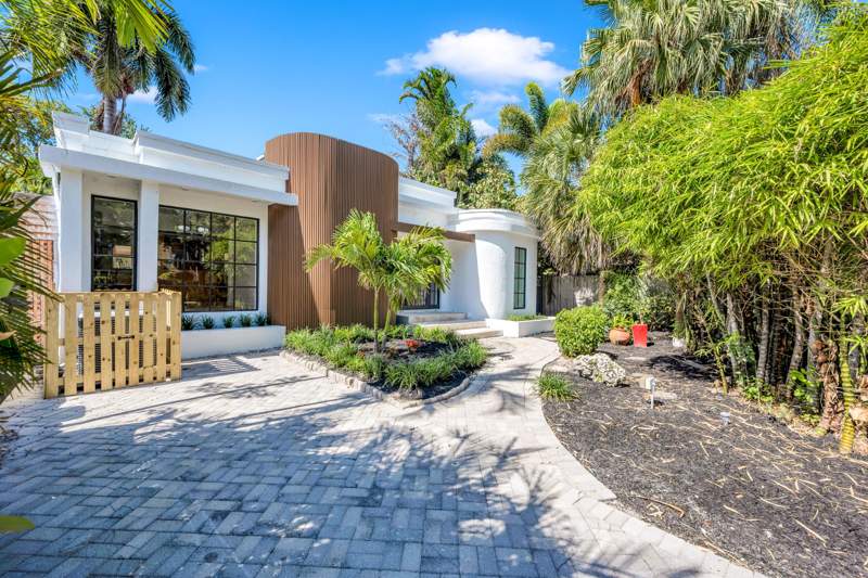 2 bedroom Single Family Residence at 1413 NE 4th Court, Las Olas Park Corr Plat, Fort Lauderdale — photo 2