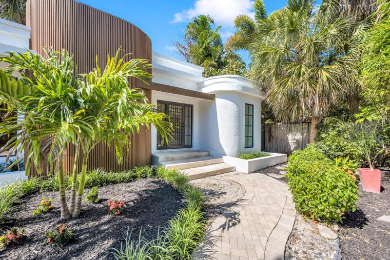 2 bedroom Single Family Residence at 1413 NE 4th Court, Las Olas Park Corr Plat, Fort Lauderdale — photo 4