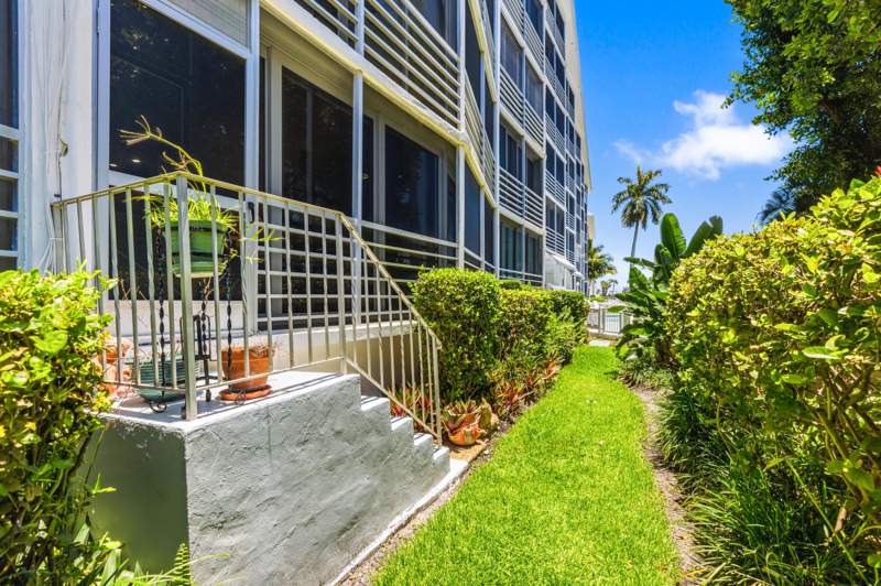 2 bedroom Condominium at 3050 NE 47th Court #107, Winston Condo, Fort Lauderdale — photo 3
