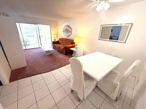 3050 Holiday Springs Boulevard #111, Margate FL - photo 6 of 12