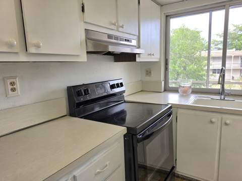 9330 Lime Bay Boulevard #301, Tamarac FL - photo 13 of 40