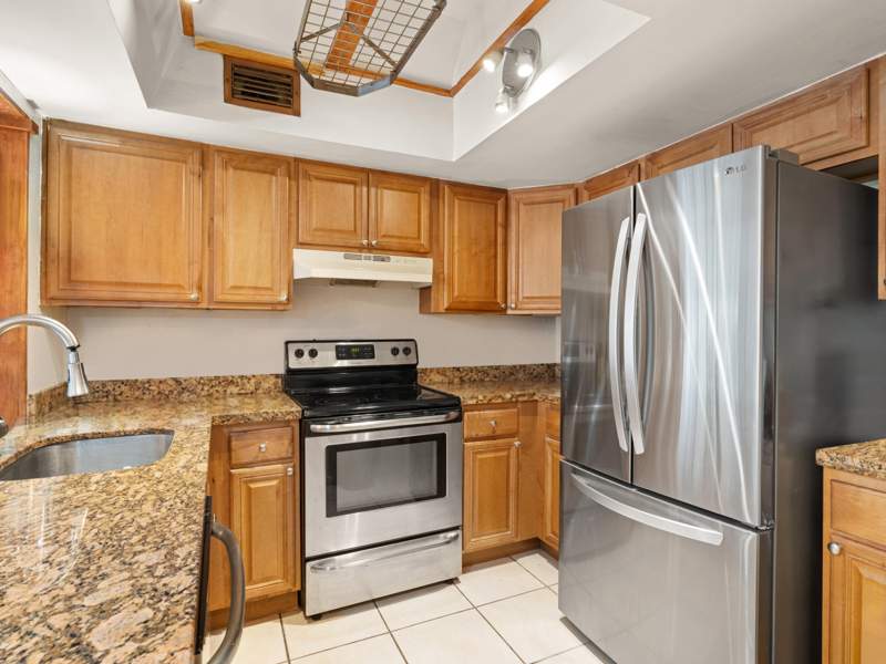 2 bedroom Condominium at 811 SE 4th Avenue #C103, Chateau De Ville Condo, Dania Beach — photo 5