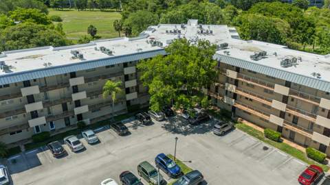 6061 N Falls Cir #110, Lauderhill FL - photo 20 of 24