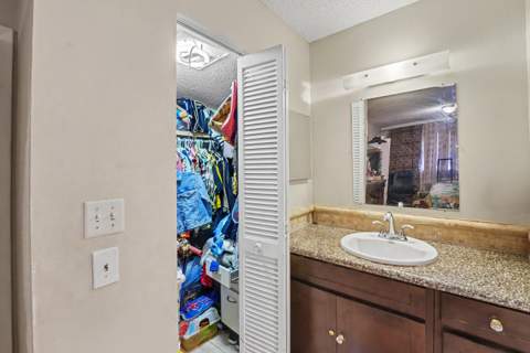 6061 N Falls Cir #110, Lauderhill FL - photo 16 of 24