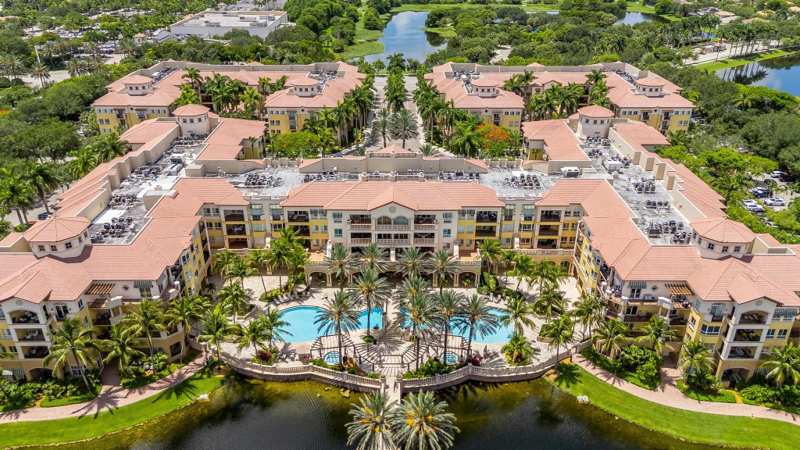 1 bedroom Condominium at 16102 Emerald Estates Drive #128, Weston 55 Plus Condo, Weston — photo 1