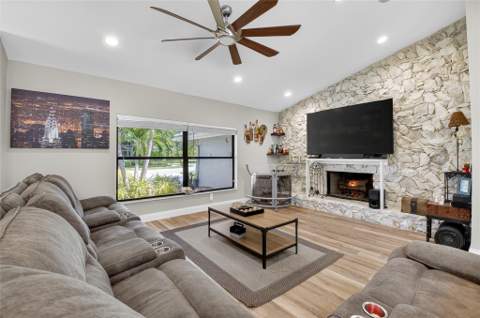 10182 Boca Woods Lane, Boca Raton FL - photo 12 of 64