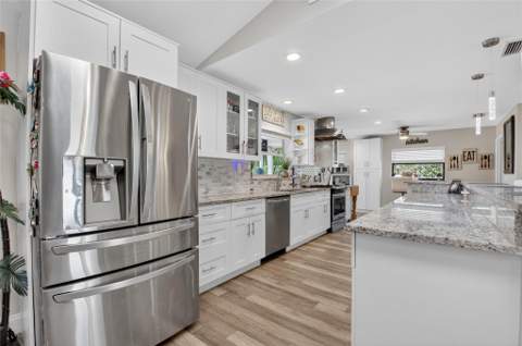 10182 Boca Woods Lane, Boca Raton FL - photo 21 of 64