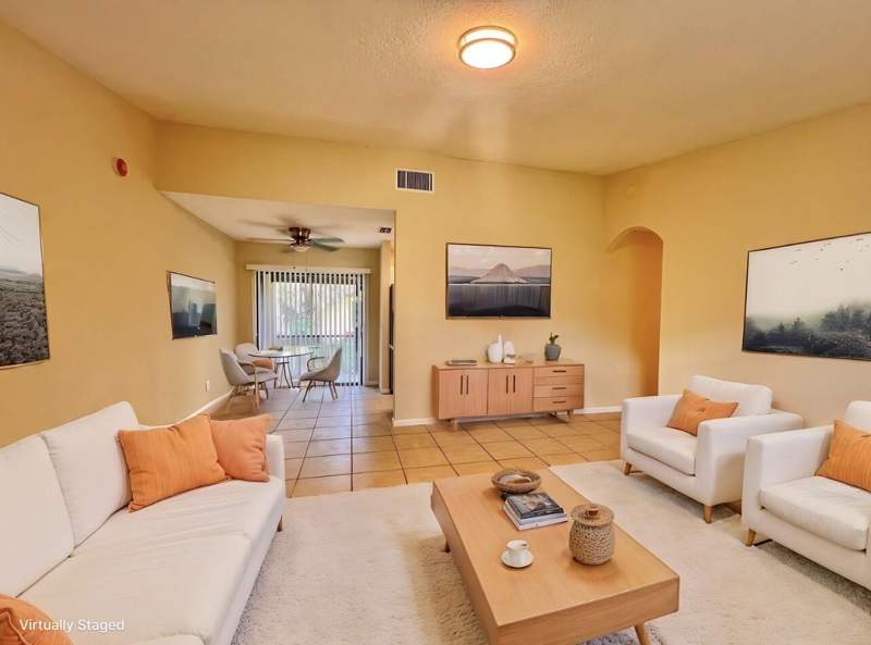 3 bedroom Condominium at 423 Glenwood Drive, Glenwood Village Condo, West Palm Beach — photo 5