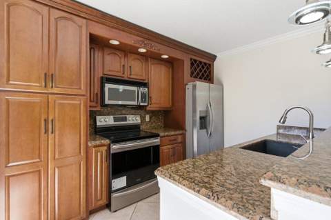 5701 57th Way, West Palm Beach FL - photo 24 of 60