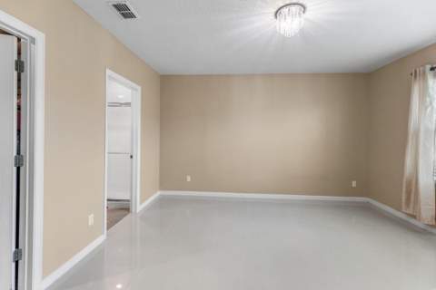 11044 SW Vasari Way, Port St. Lucie FL - photo 16 of 43