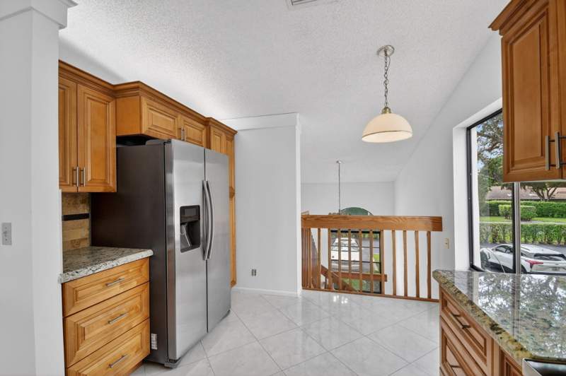 3 bedroom Condominium at 10231 N Circle Lake Drive #201, Palm Chase Lakes Condo, Boynton Beach — photo 5