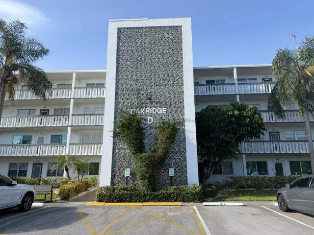 2 bedroom Condominium at 2026 Oakridge D, Oakridge D Condo, Deerfield Beach — photo 3