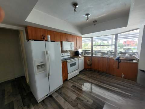 6641 Emerald Lake Drive, Miramar FL - photo 9 of 9