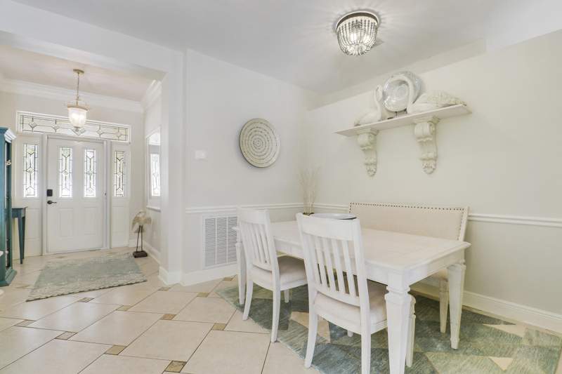 4 bedroom Single Family Residence at 654 NE Little Kayak Point, River Place On The St Lucie No 2 — photo 5