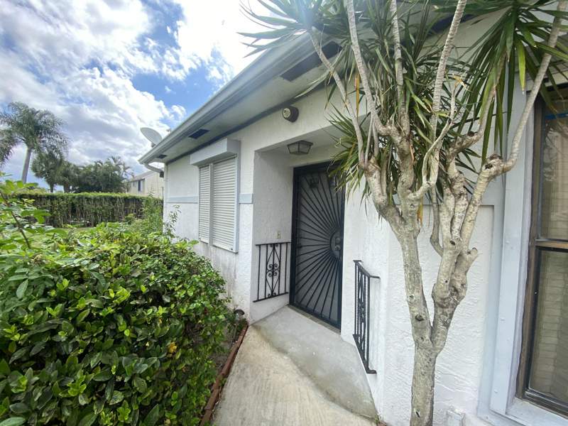 3 bedroom Single Family Residence at 62 Willow Circle, Lakes Of Tara Unit 2, Boynton Beach — photo 4