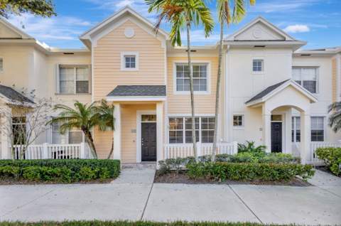 826 Dakota Drive #102, Jupiter FL - photo 9 of 36