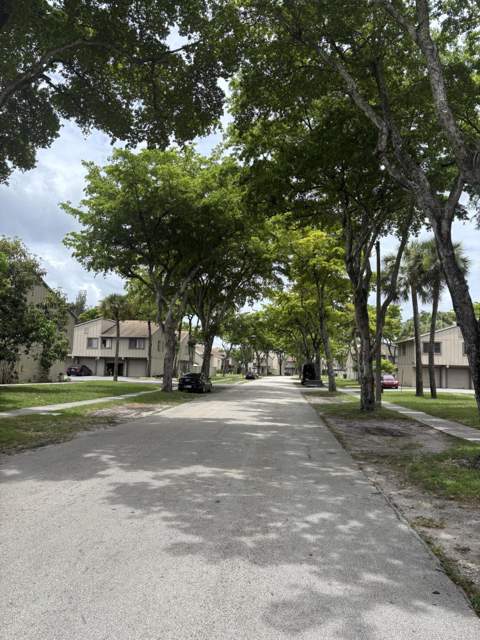 5611 NW 21st Street #8-a, Lauderhill FL - photo 6 of 37