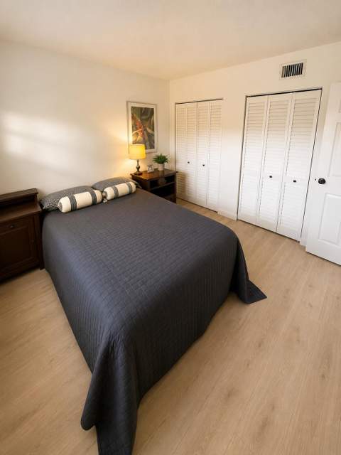 1050 Country Club Drive #303, Margate FL - photo 17 of 25