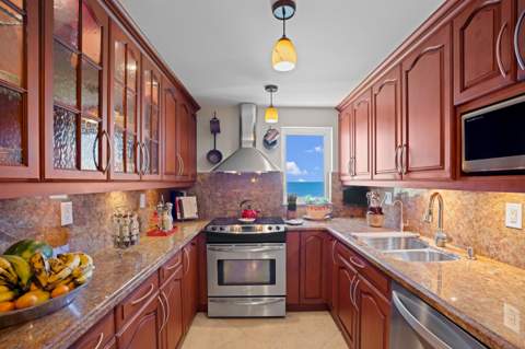3301 S Ocean Boulevard #109, Highland Beach FL - photo 16 of 33