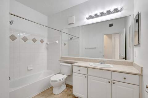 826 Dakota Drive #102, Jupiter FL - photo 16 of 36