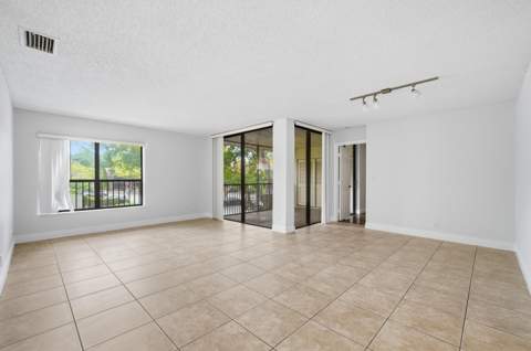 2486 NW 49th Terrace #762, Coconut Creek FL - photo 8 of 46