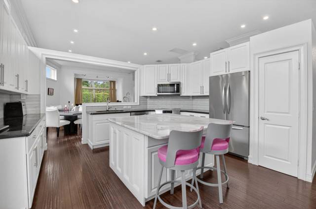 11585 Green Golf Lane