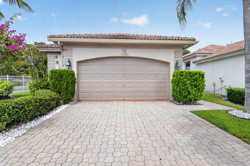 3 bedroom Single Family Residence at 11585 Green Golf Lane, Indian Spring 9, Boynton Beach — photo 2