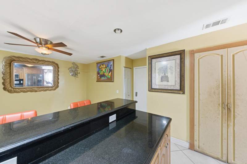 4 bedroom Single Family Residence at 6582 Bayfront Drive, Coral Bay Parcels G & H, Margate — photo 4