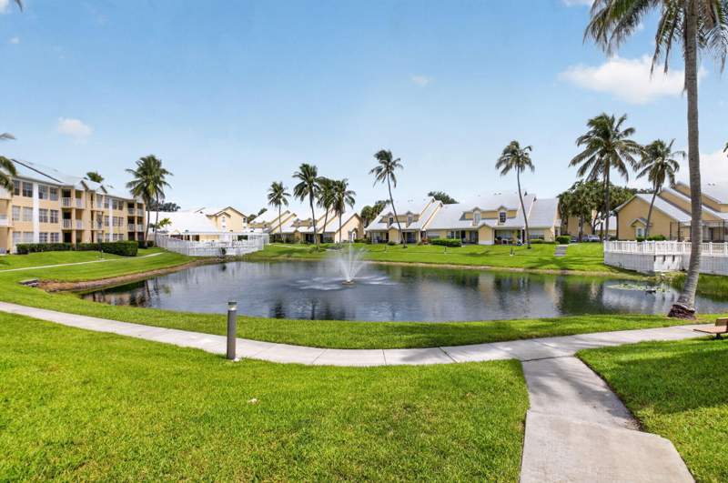 2 bedroom Condominium at 6339 La Costa Drive #D, Addison Pointe At Boca Raton Condo, Boca Raton — photo 3