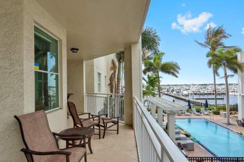 975 NW Flagler Avenue #206, Stuart FL - photo 22 of 57
