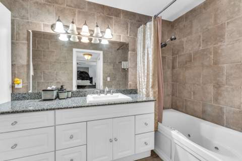 143 W Tara Lakes Dr Drive, Boynton Beach FL - photo 17 of 38