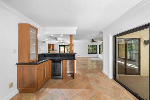 16 Via Lago, Boynton Beach FL - photo 10 of 45