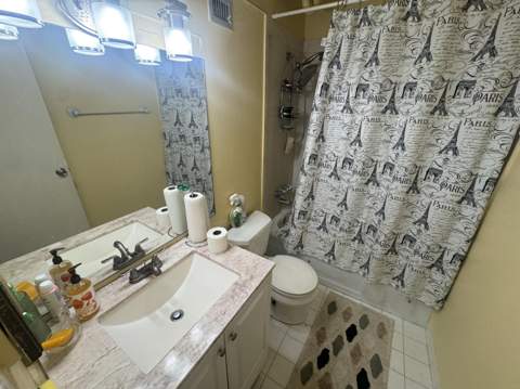 6080 NW 44th Street #109, Lauderhill FL - photo 11 of 12