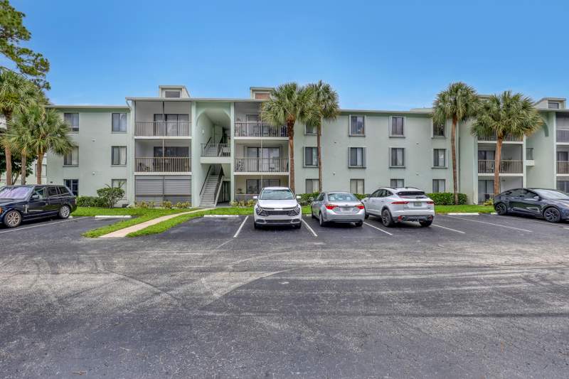 2 bedroom Condominium at 3630 Alder Drive #Apt H1, Palm Club West Village 1 Condo, West Palm Beach — photo 3