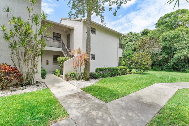 2 bedroom Condominium at 3873 NW 35th Street #1505, Karanda Village Vi-C Condo, Coconut Creek — photo 1