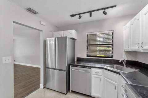 3873 NW 35th Street #1505, Coconut Creek FL - photo 14 of 32