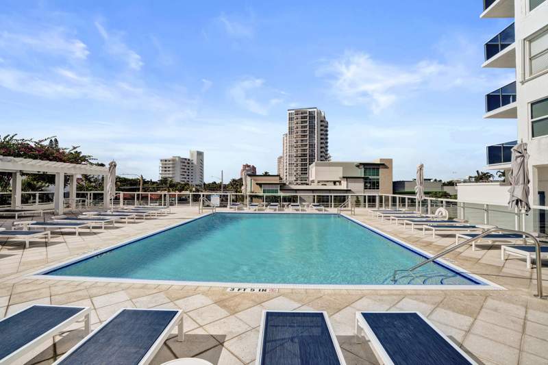 1 bedroom Condominium at 3015 N Ocean Boulevard #3d, Berkley South , Fort Lauderdale — photo 5