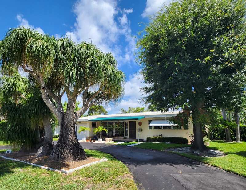 2 bedroom Single Family Residence at 111 SE 7th Street, Norwood, Pompano Beach — photo 1
