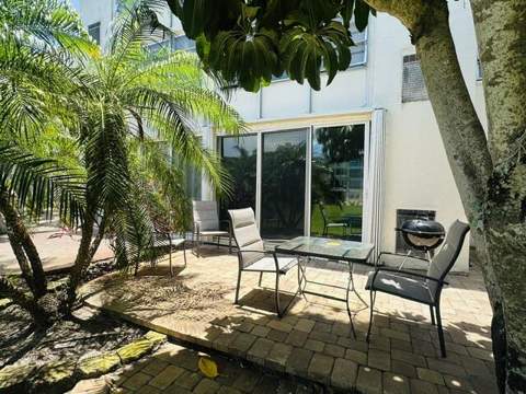 2601 NE 3rd Court #105, Boynton Beach FL - photo 16 of 50