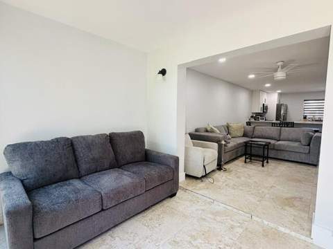 2601 NE 3rd Court #105, Boynton Beach FL - photo 14 of 50