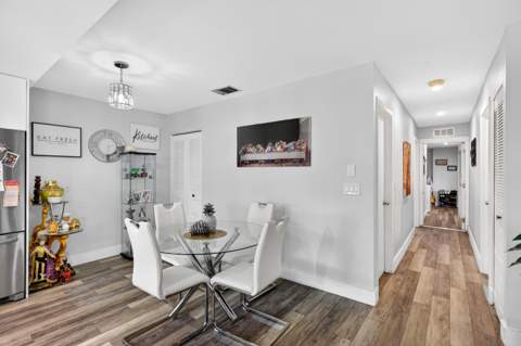 1434 SE Larkwood Circle, FL - photo 15 of 49