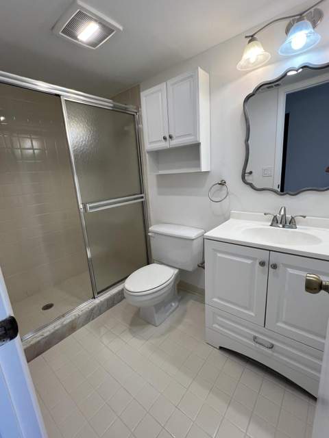 7770 Tahiti Lane #504, Lake Worth FL - photo 19 of 27