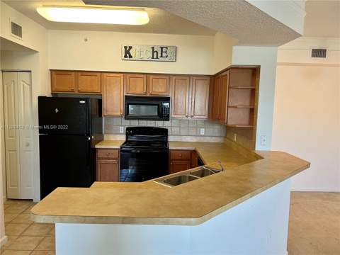 9887 Baywinds Drive #4305, West Palm Beach FL - photo 8 of 29