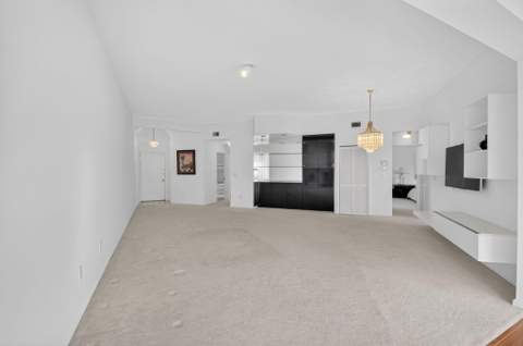7460 La Paz Boulevard #306, Boca Raton FL - photo 7 of 66