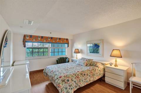2900 N Course Drive #602, Pompano Beach FL - photo 9 of 50