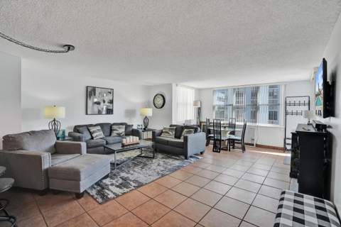 3015 N Ocean Boulevard #3d, Fort Lauderdale FL - photo 10 of 57