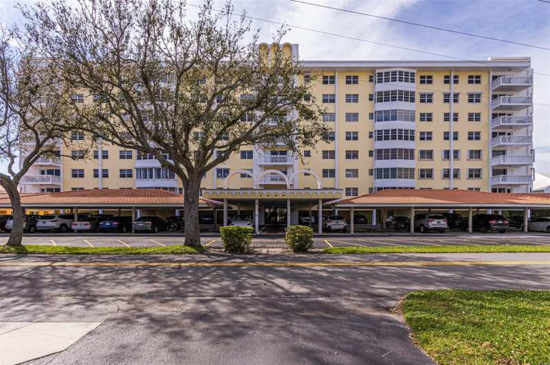 2 bedroom Condominium at 2500 NE 48th Lane #609, Country Club Towers Condo, Fort Lauderdale — photo 1