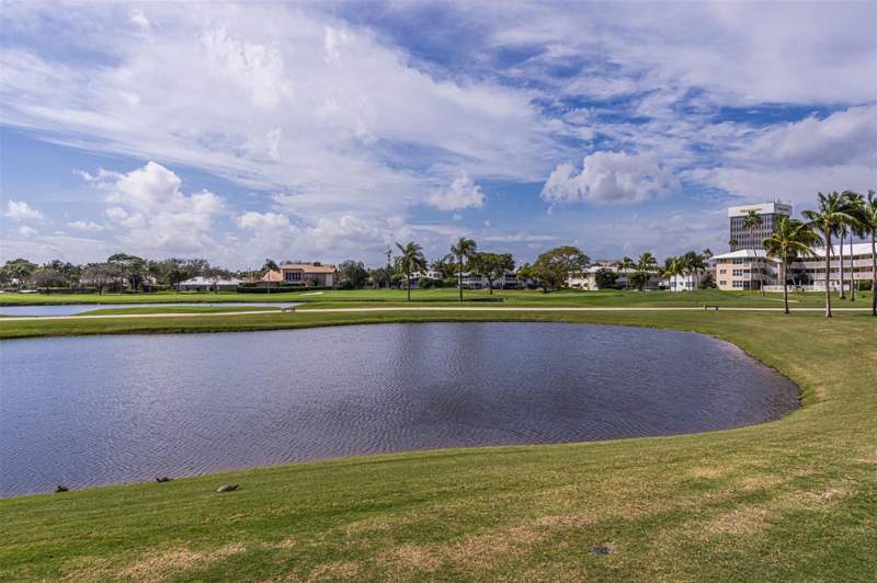 2 bedroom Condominium at 2500 NE 48th Lane #609, Country Club Towers Condo, Fort Lauderdale — photo 4