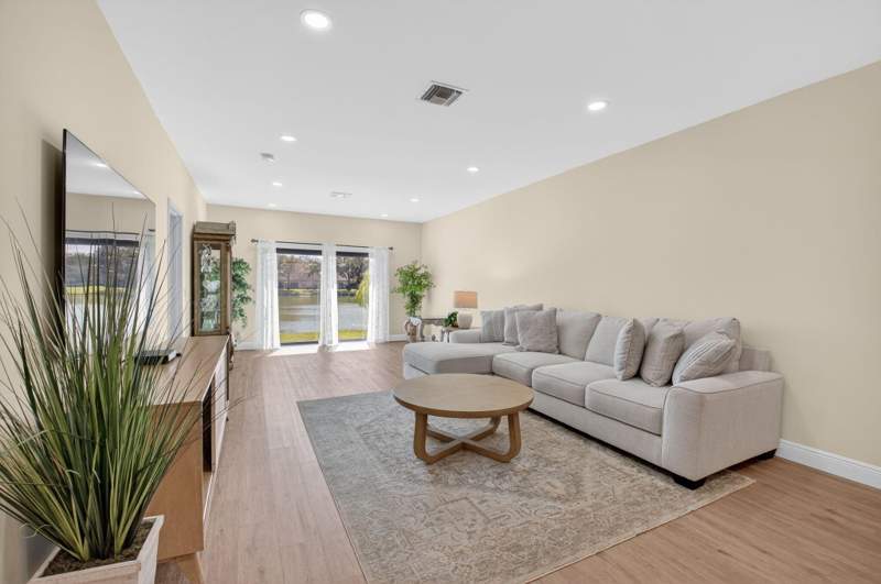 2 bedroom Villa at 8350 Springlake Drive, Whisper Walk Sec E Condo, Boca Raton — photo 3