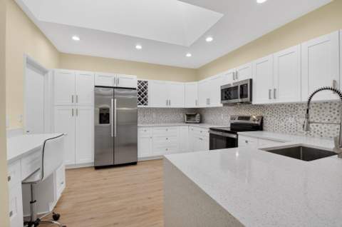 8350 Springlake Drive, Boca Raton FL - photo 14 of 54